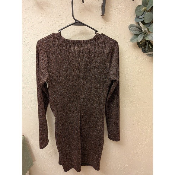 Socialite Women's Long Sleeve Twist Front Metallic Knit Dress Size L - Picture 2 of 3